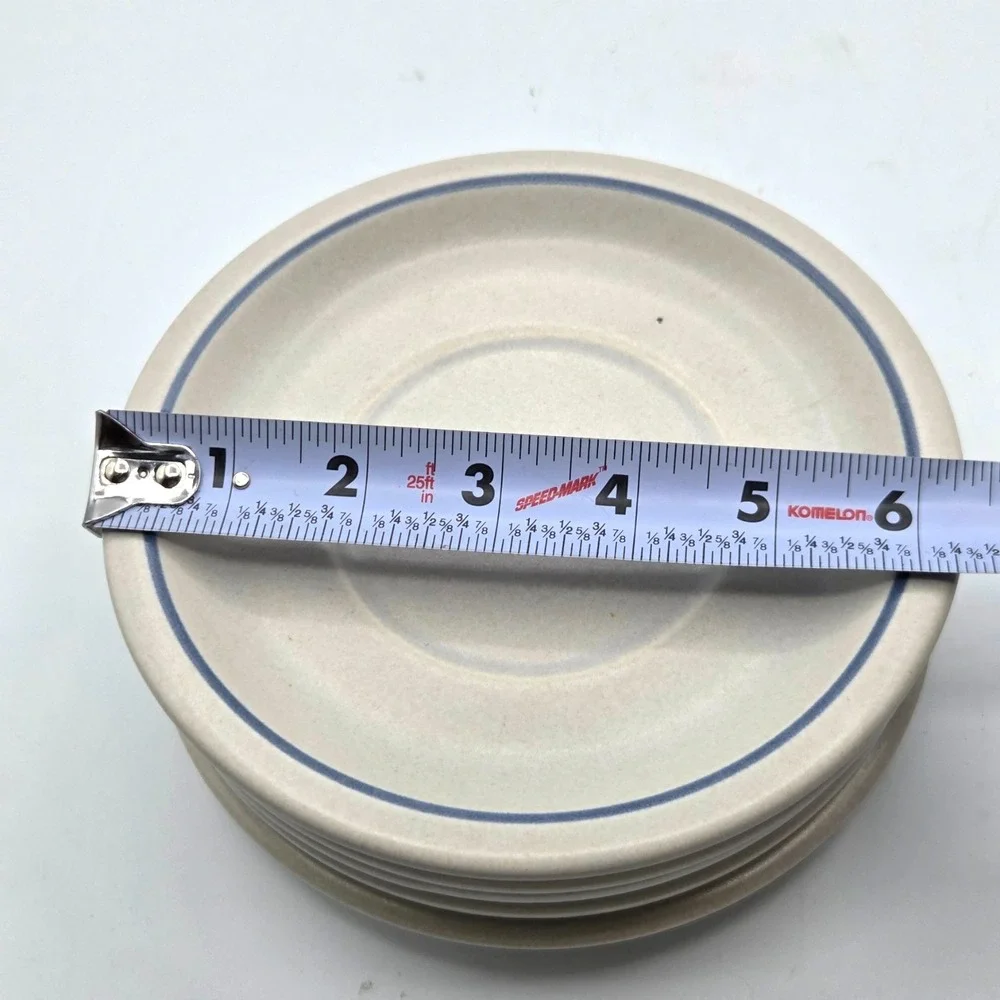 Lot of 5  Pfaltzgraff Yorktowne Stoneware Blue Pattern Saucers  6.25 in Plates‎